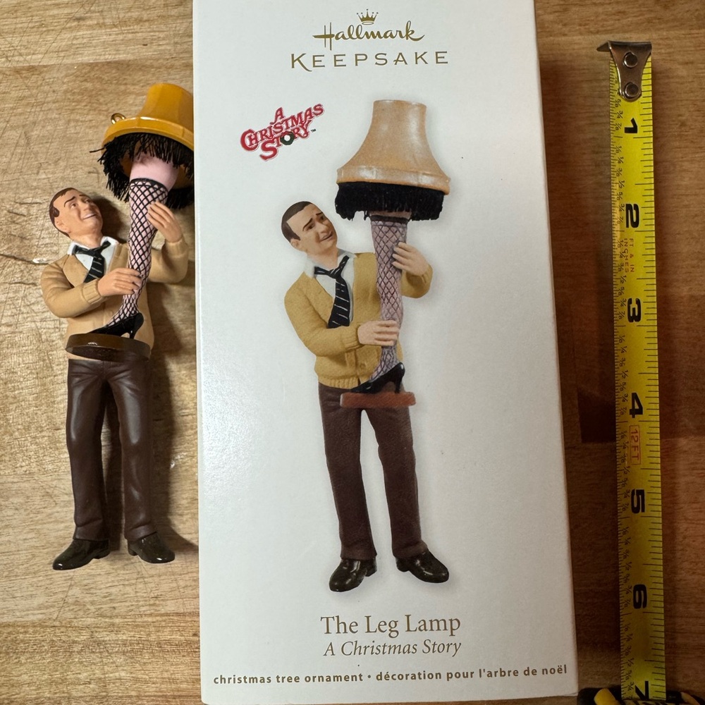 Hallmark keepsake ornament Christmas Story Leg Lamp